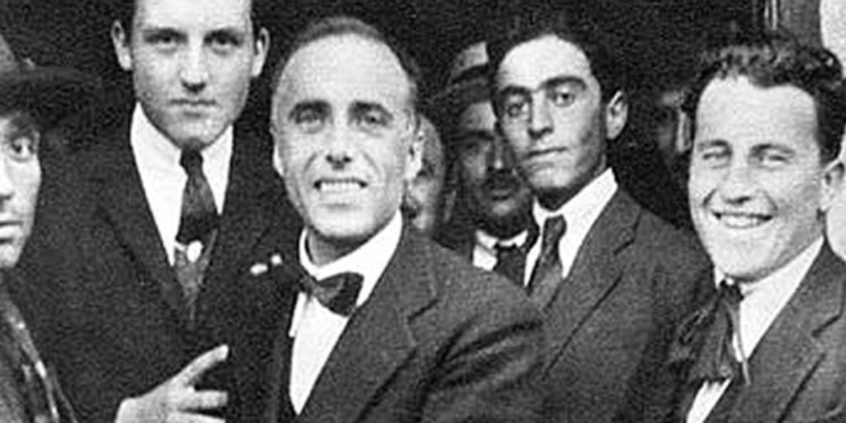 Un jour, une histoire..., Le 10 juin 1924 Revue Dynastie